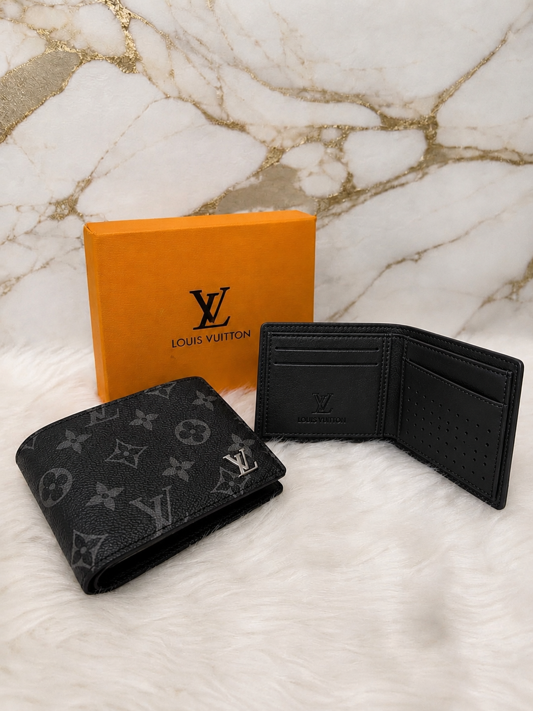LV - BLACK